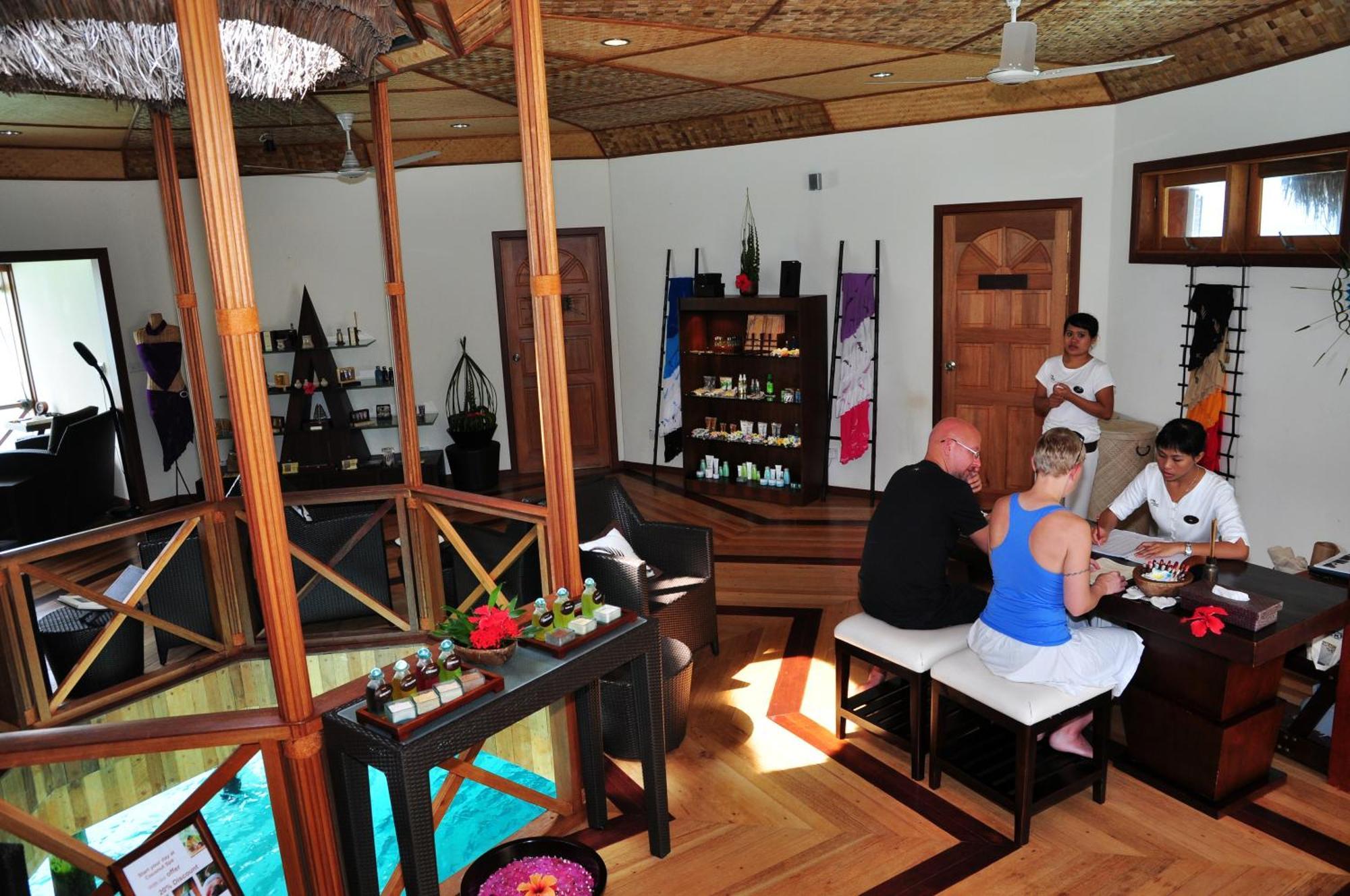 苏哈姬莉岛度假酒店和Spa Thulhaagiri 外观 照片